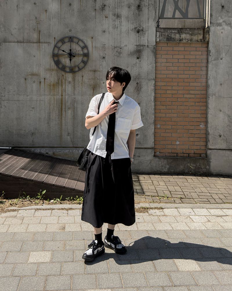 Kai Twin-Tuck Bermuda Slacks