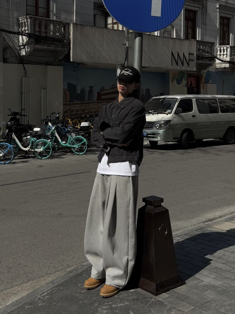 (MADE) ONEPICK 4-TUCK DAILY SWEAT PANTS 3C