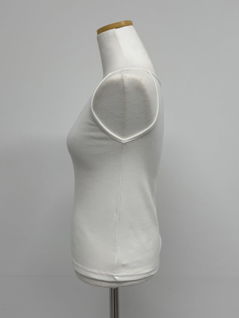Minimal Square Ribbed Sleeveless