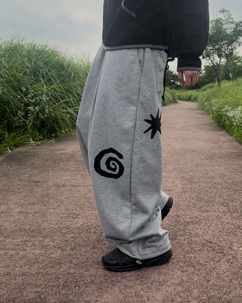 Nuve Art Graphic Wide Sweatpants