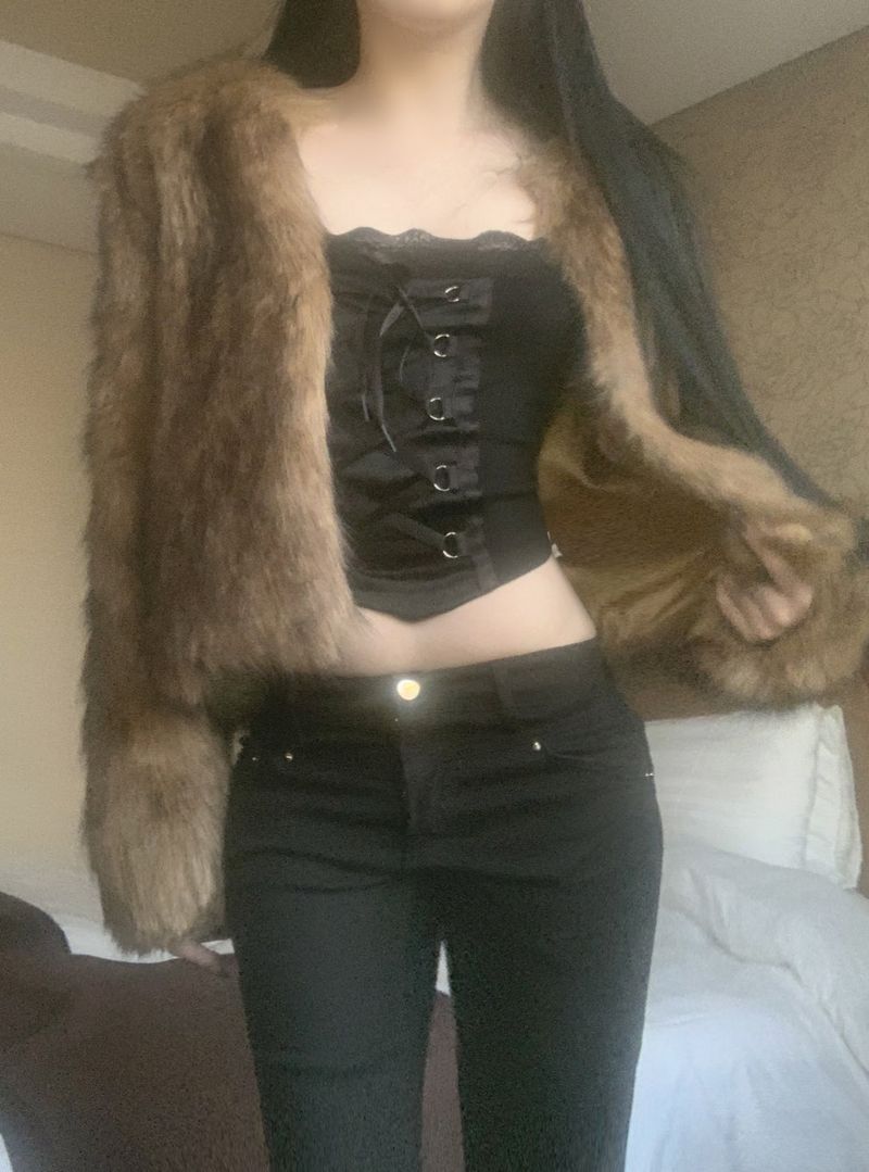 suzen（スゼン）の「Rokina Eco Fur Jacket (Brown)（Jackets/Outerwear）」