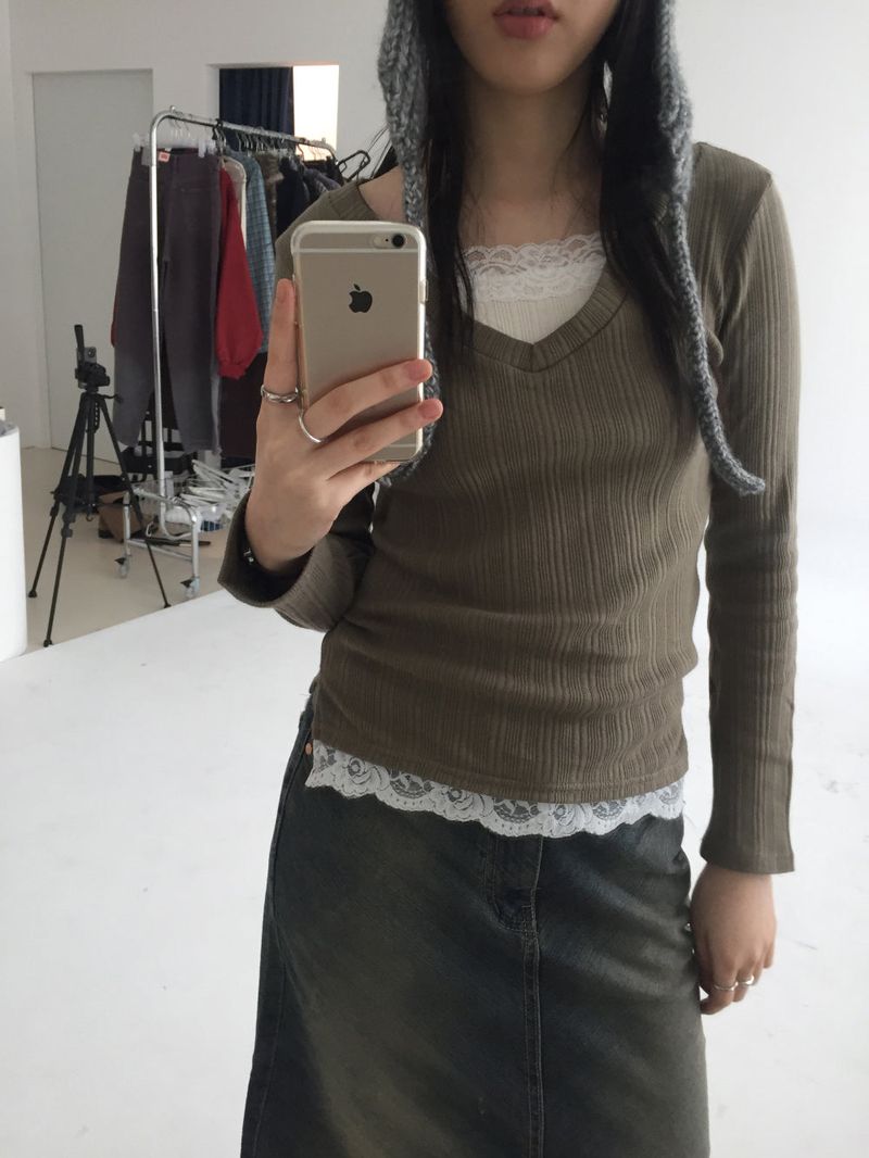 Lace ribbed long sleeves