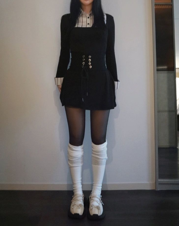 See-through two-tone knee-high socks