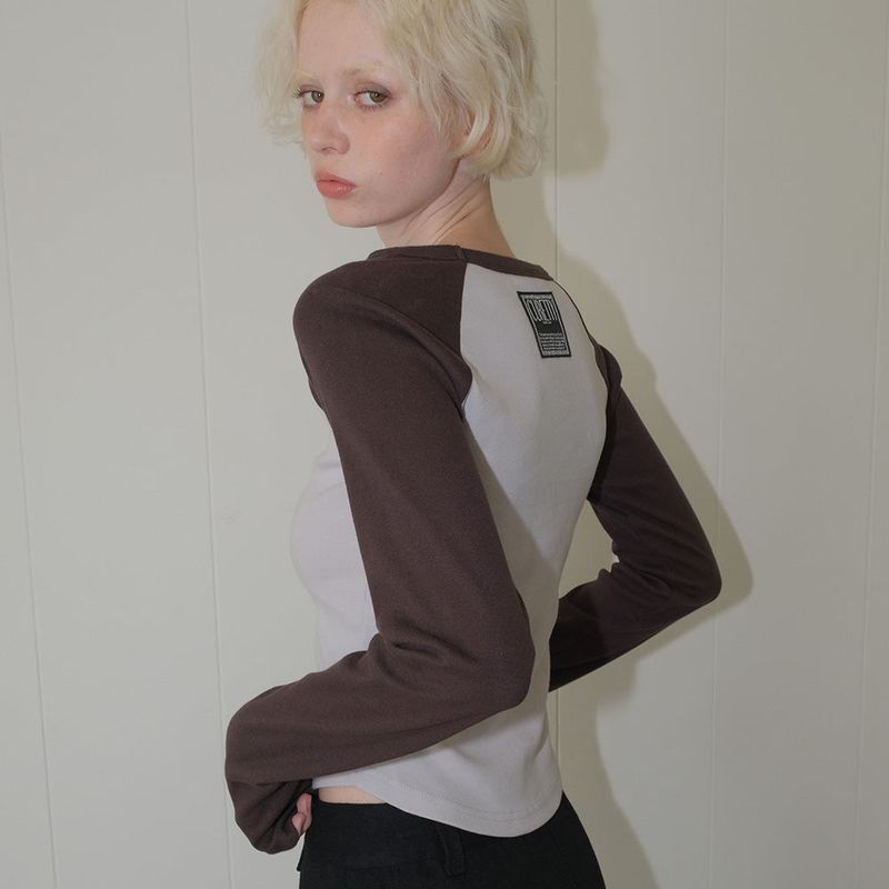 C RAGLAN LONG SLEEVE T-SHIRT_LIGHT GREY