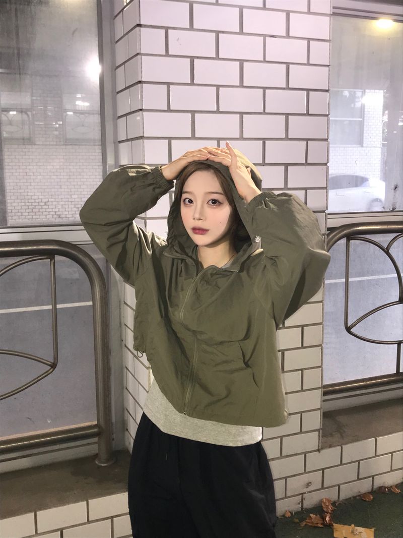 Arco iris（アルコイリス）の「Candle crop hood（Tops）」