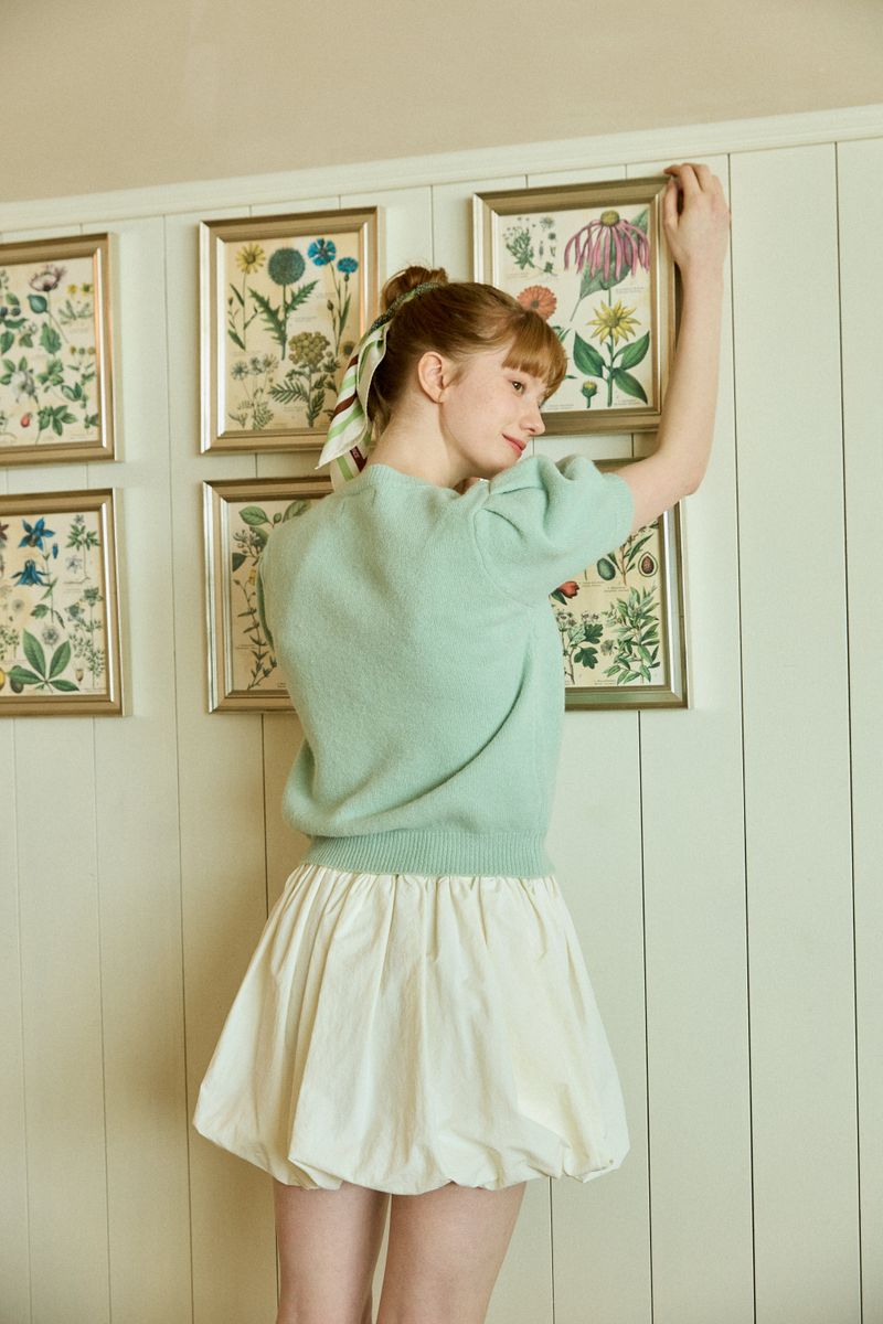 PASTEL CLOVER SCARF