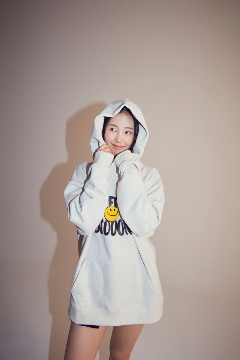 peaceful smile hoodie_gr