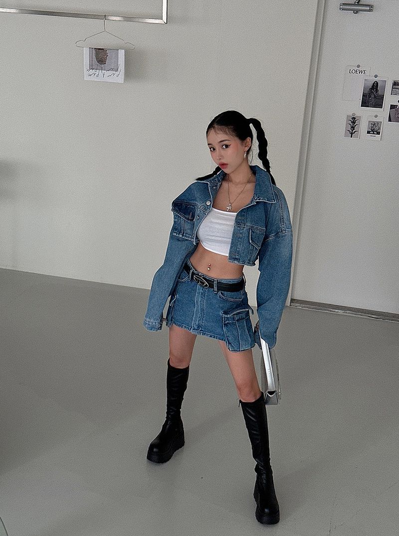 Delight-J（ディライトジェイ）の「Wafer pocket cropped jean jacket（Jackets/Outerwear）」