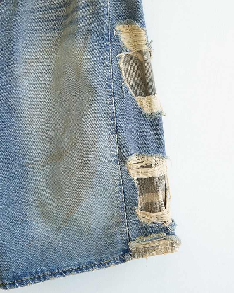 Destroyed Camouflage Denim Half Pants