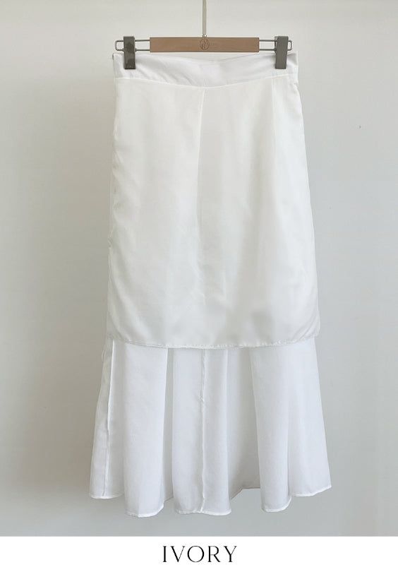 Cellua Pleated Flare Long Skirt
