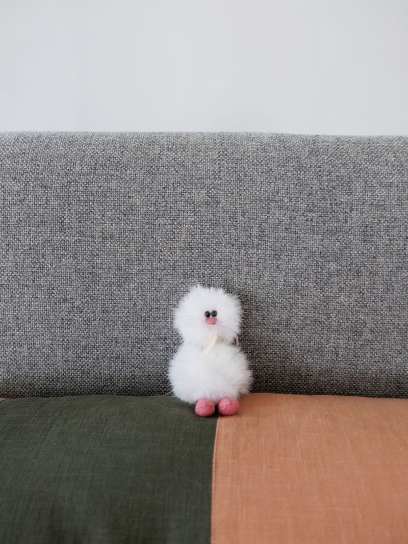 Cosymosy Mini Bird Keyring - White