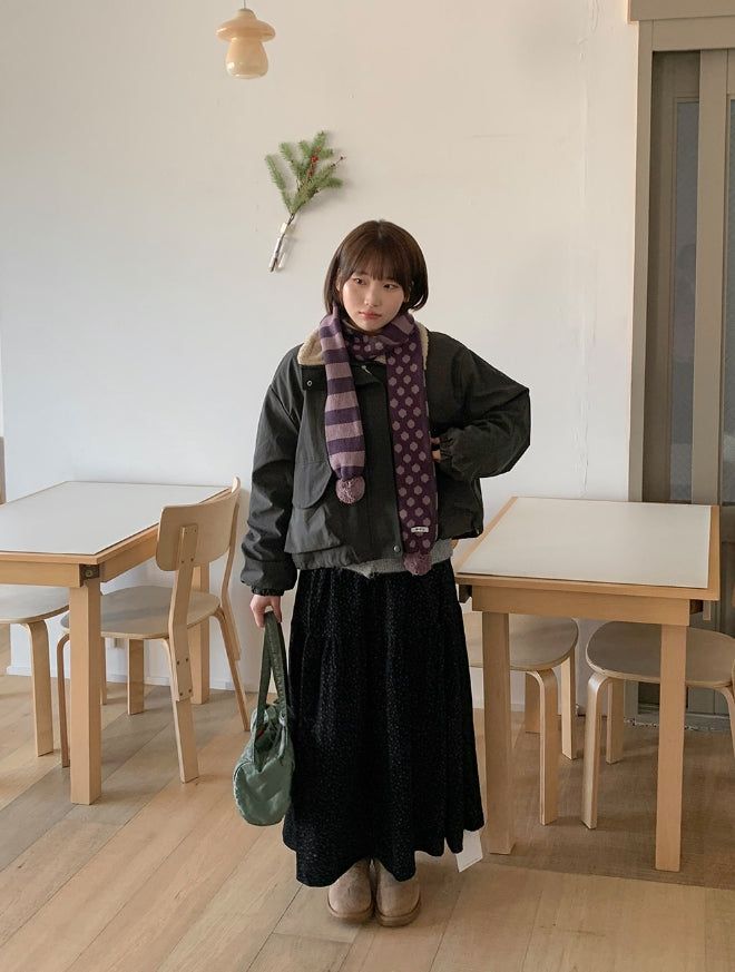 Molcon Pom Pom Dot Knit Muffler