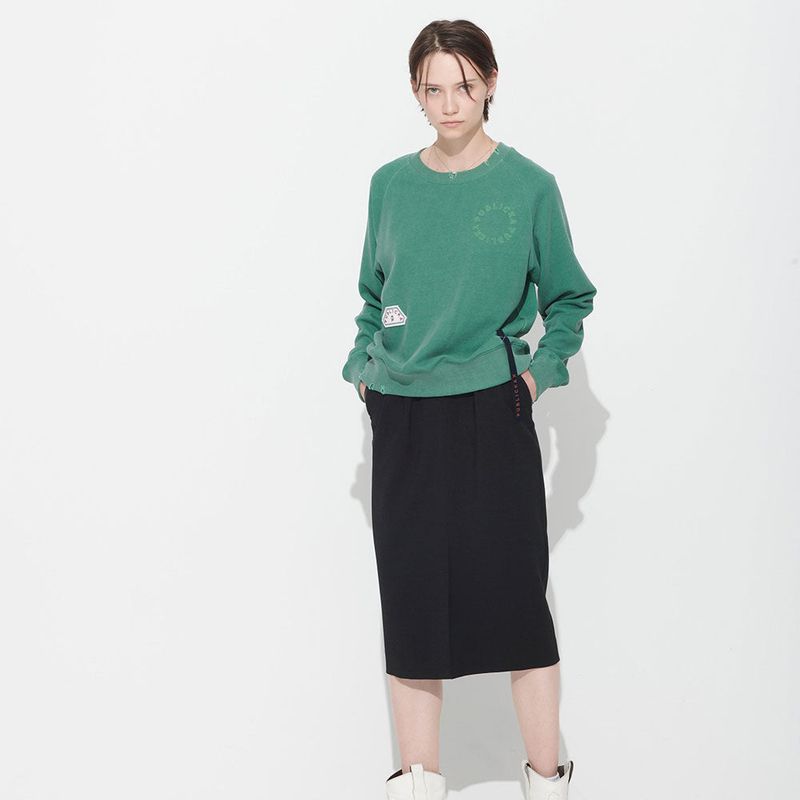 PUBLICKA X（パブリカエックス）の「 [UNISEX] FLORRA DEMAGE SWEATSHIRT, FOREST GREEN（Tops）」