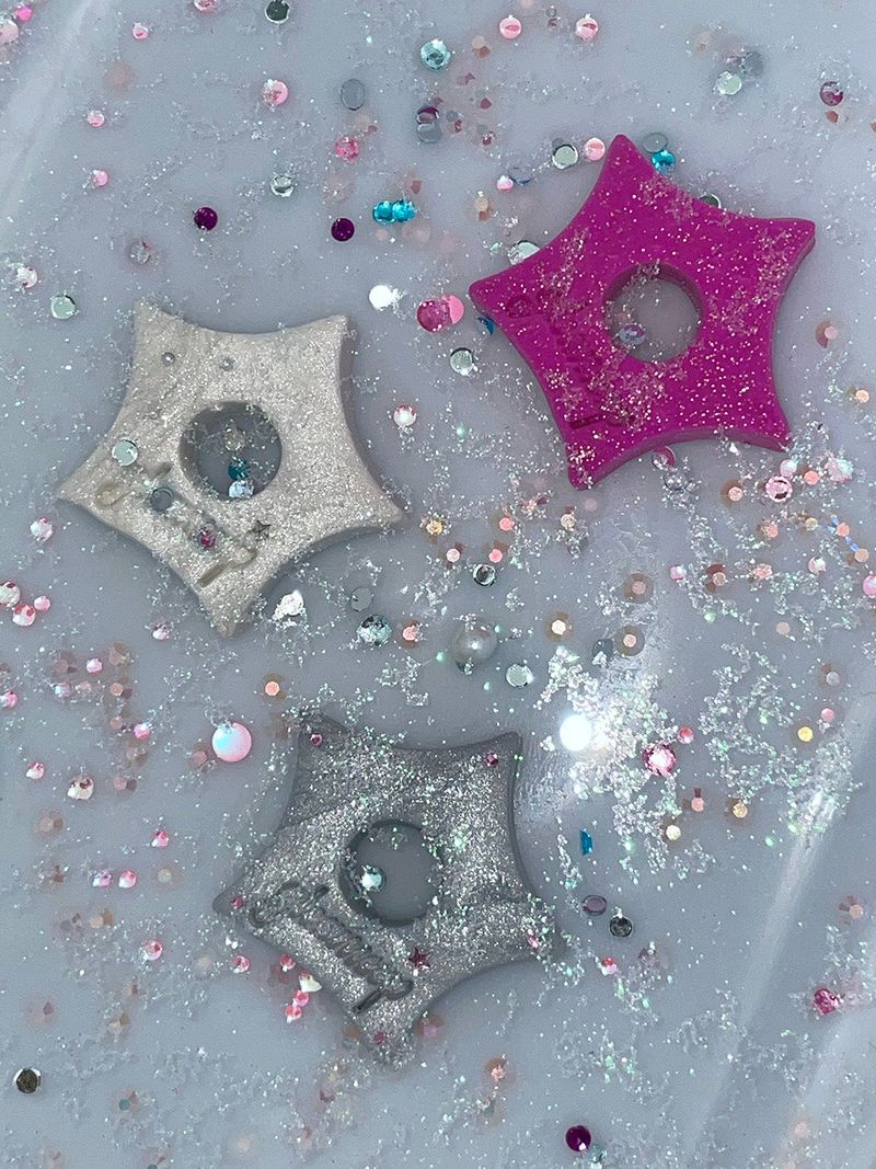 gleaming star pendant [silver bolt]