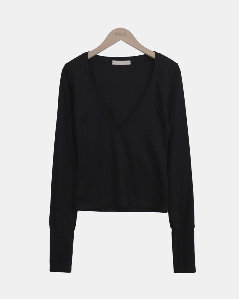 Poin Deep V-Neck Button-Sleeve Long-Sleeve T-Shirt