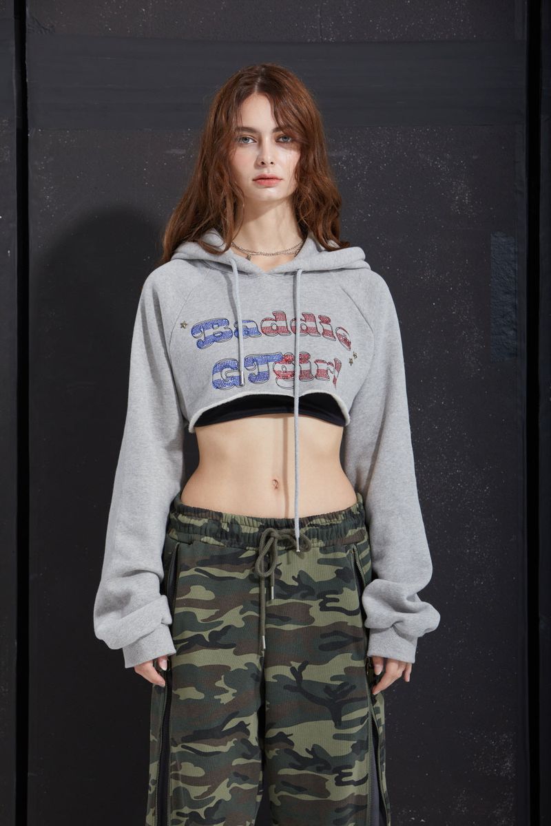 BADDIE CROPPED HOOD