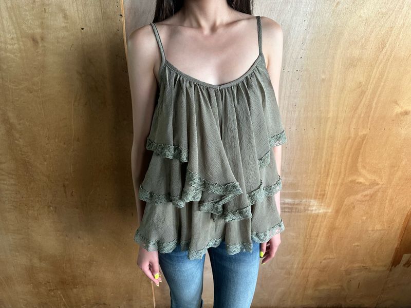 romance cami top