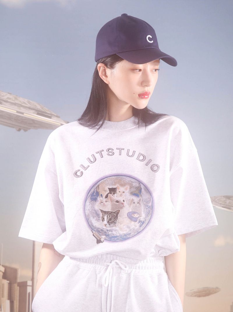 0 4 cat planet half sweat shirt