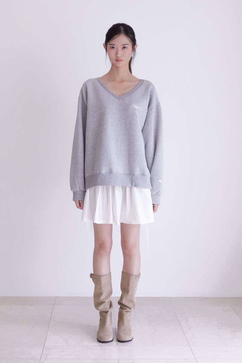 Lettering Deep V-Neck Sweatshirt (MELANGE GREY)