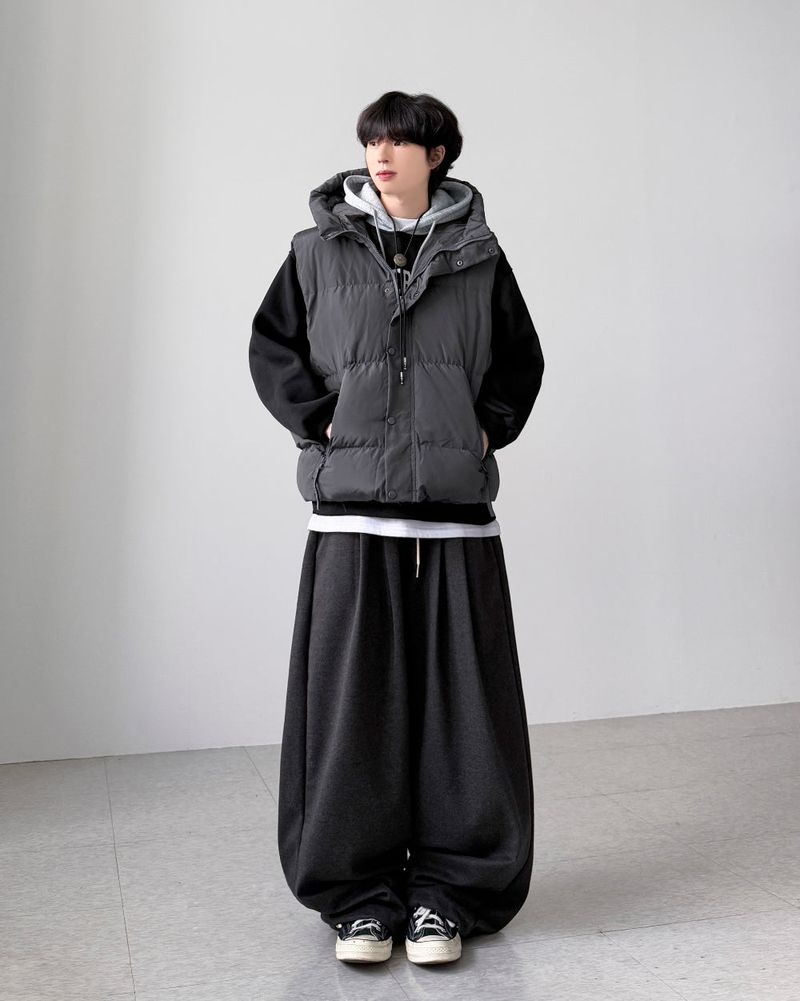 Nikuatsu Two Tuck Balloon Pants