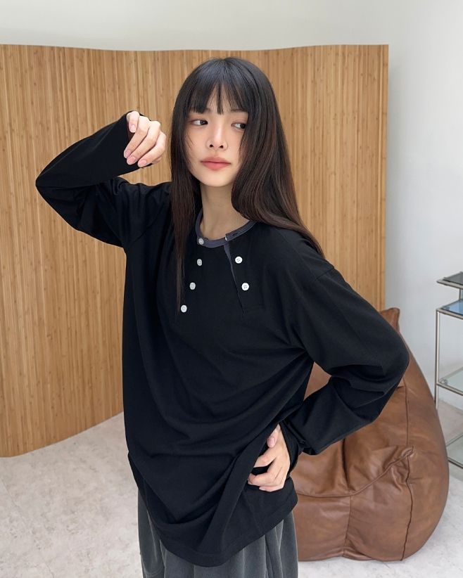 Saren Double Henley Neck Long Sleeve