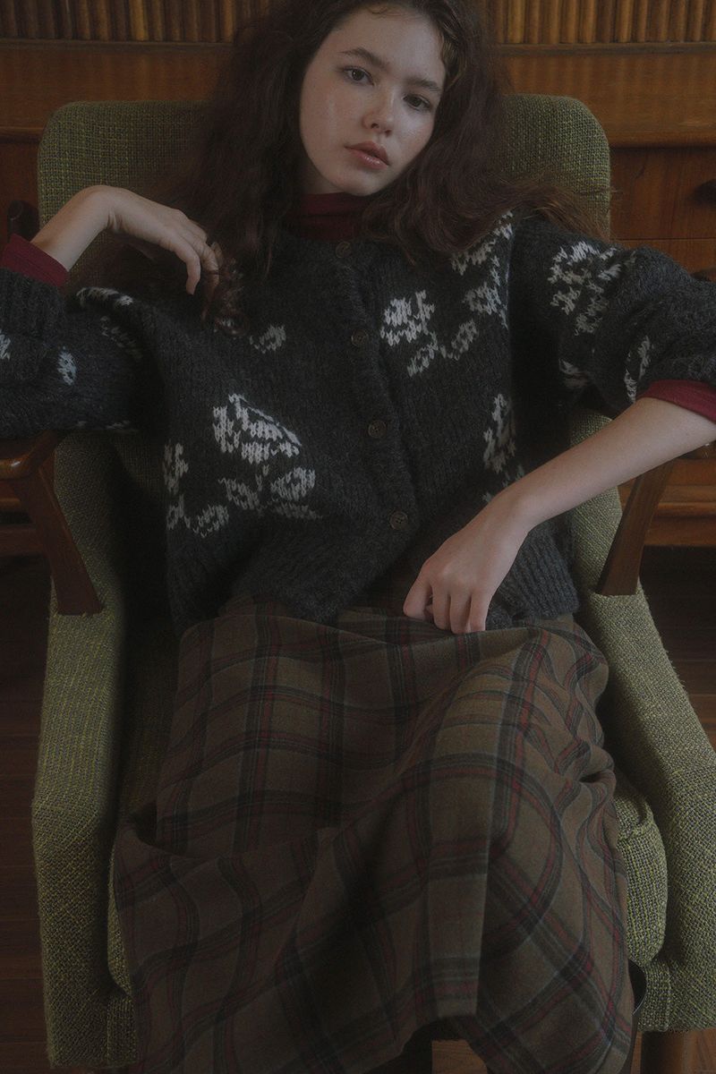 Falling long skirt_check brown