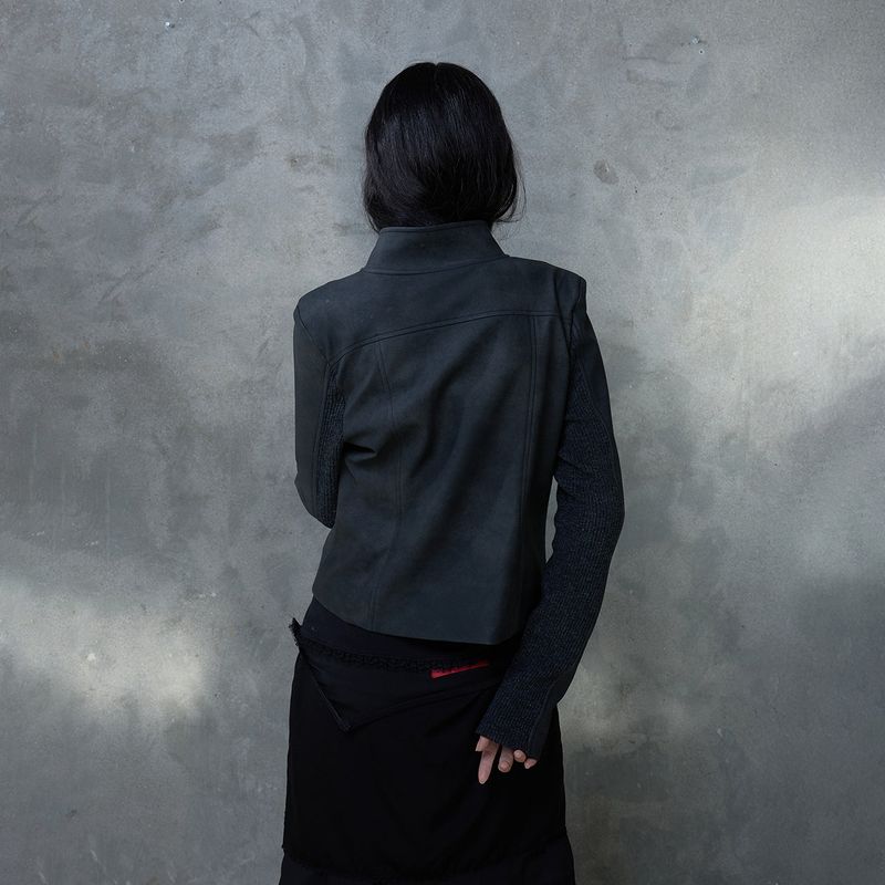 RIBBED SLEEVE LEATHER JACKET