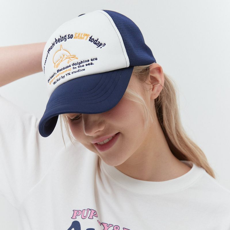 Puppy dolphin mesh cap