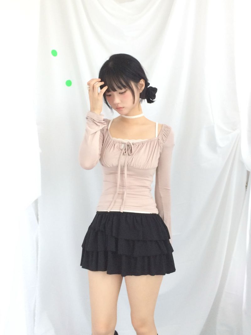 Slim Fit Ribbon Shirring Top