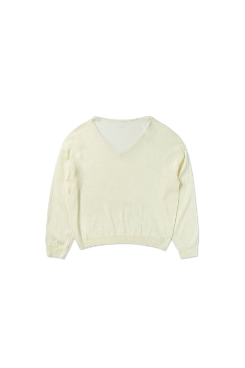 Button v-neck knit_ivory