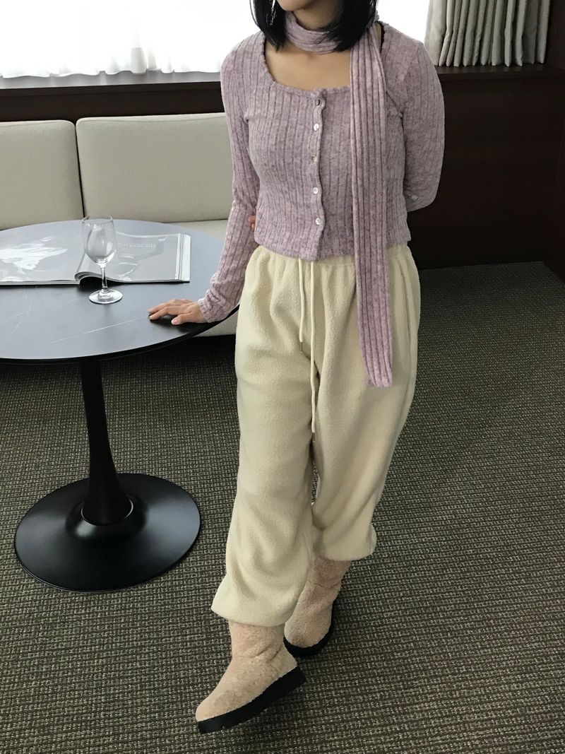 Cheery jogger pants