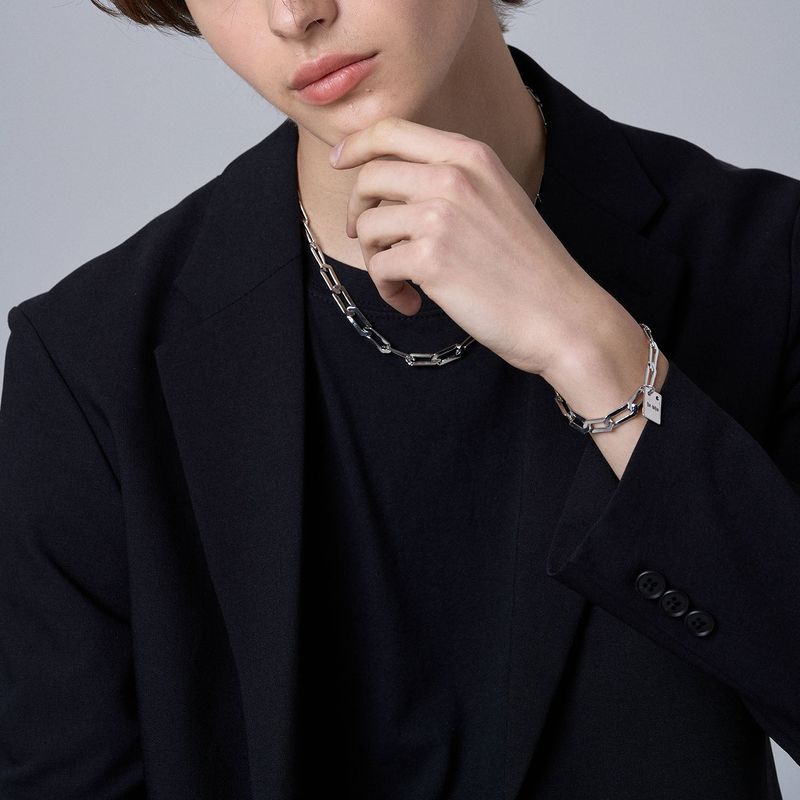 FLAT TAG CHAIN BRACELET