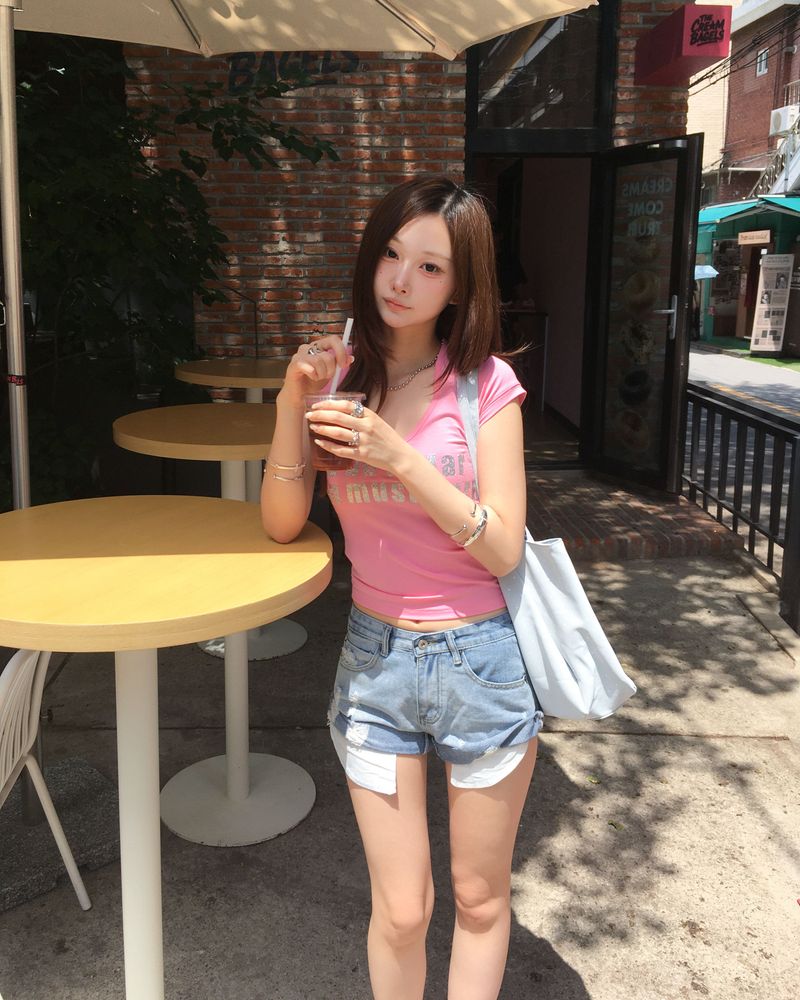 Roll up denim shorts