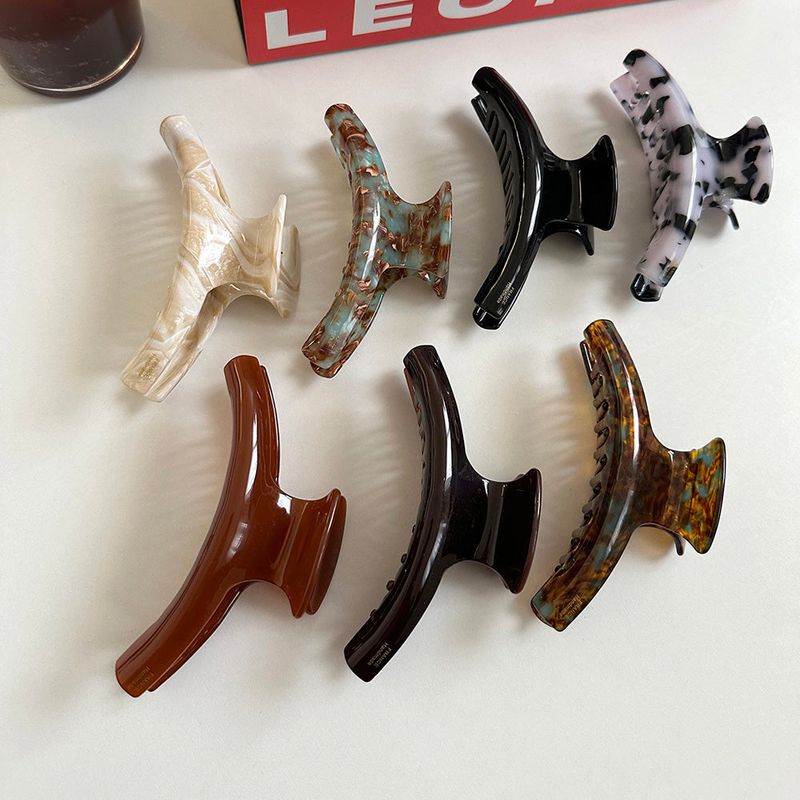 MOSXE（モスクス）の「カーブヘアクリップ (7color)（ヘアアクセサリー）」