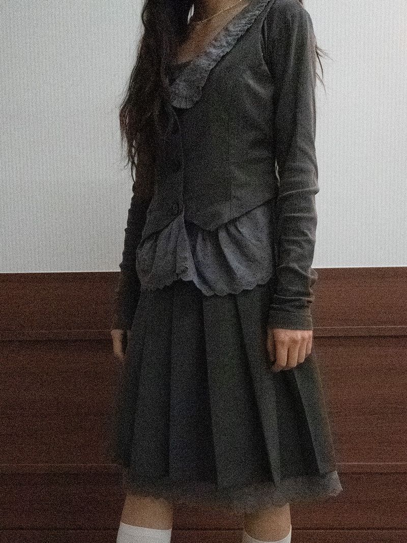 adorntie（アドオンタイ）の「Cherish Bow Vest (grey)（Tops）」