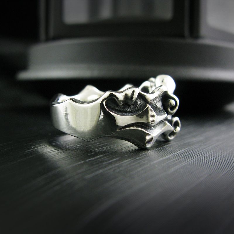 RollingL silver ring