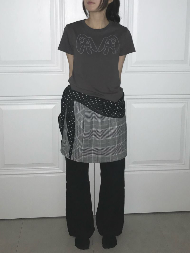 WORRIE T - CHARCOAL