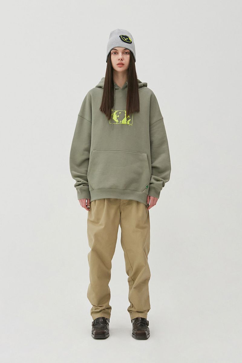 Square Graphic Hoodie_Moss Green