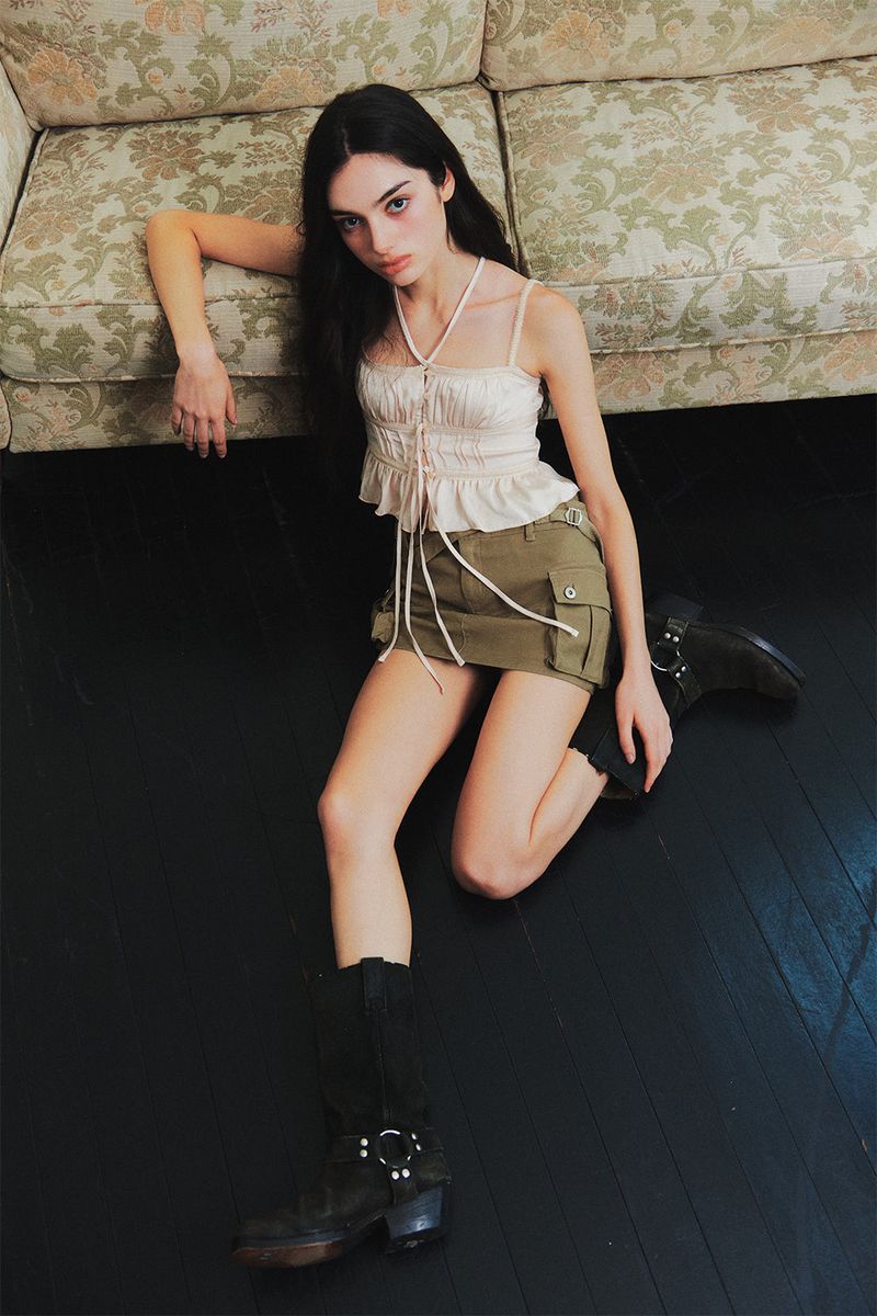 PAIN OR PLEASURE（ペインオアプレジャー）の「WHISPER SATIN TOP custard（Tops）」