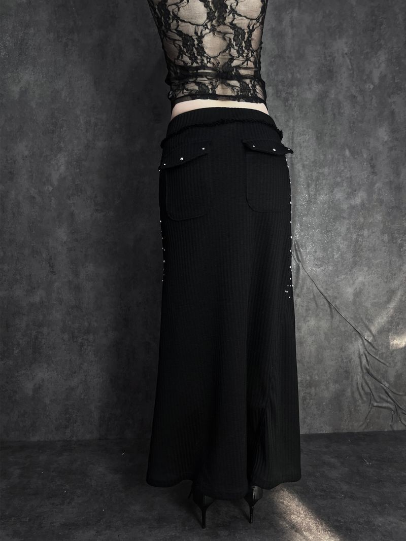 shining studded knit long skirt
