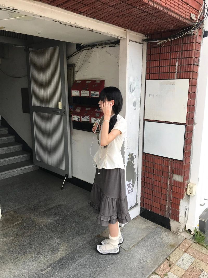 ao vintage frill shirts
