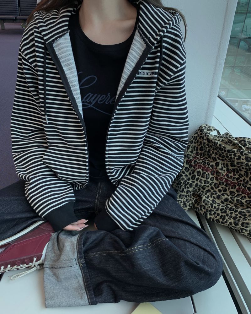 [ORIGINAL] Paper Lettering Long-Sleeve T-Shirt