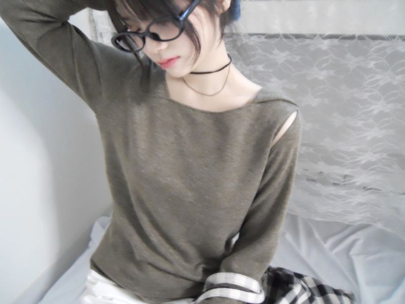 unbal slit hoodie