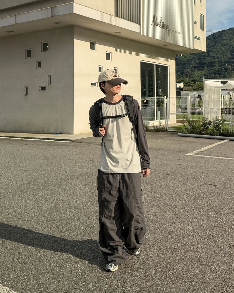 Dock rivet panel nylon pants