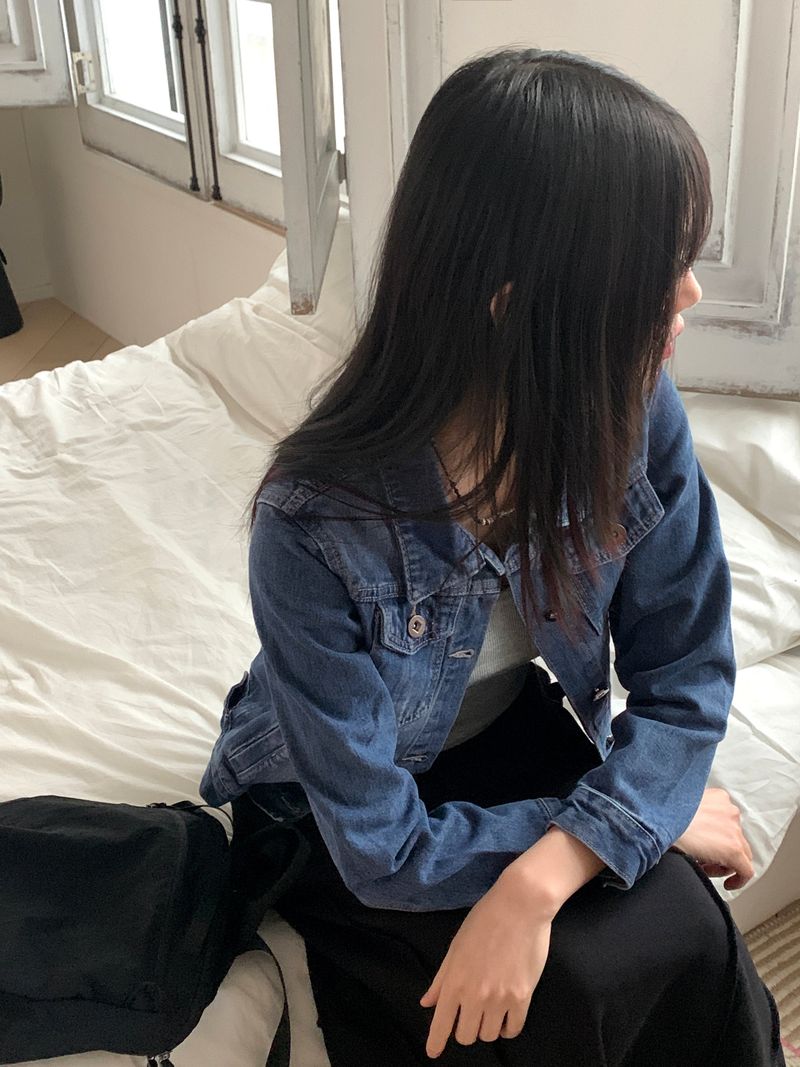 Turned damage slim fit denim jacket