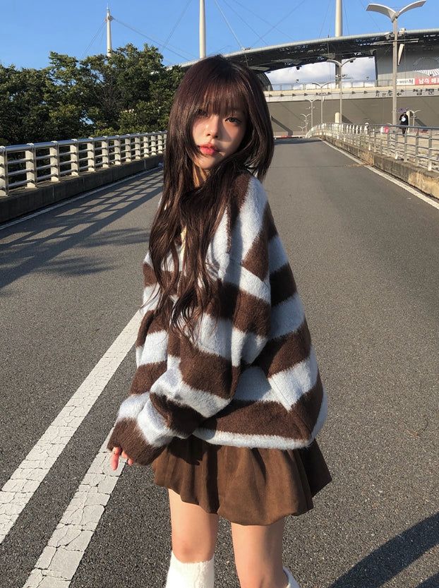 Polki Stripe Collar Brush Over Knit