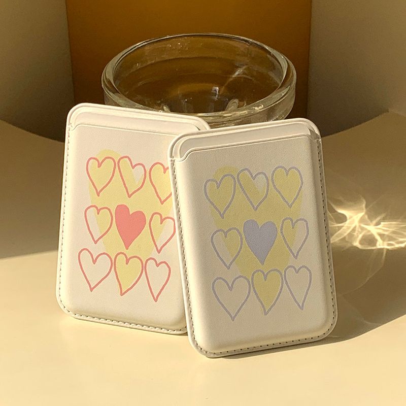 Heart Line Magsafe CardPocket