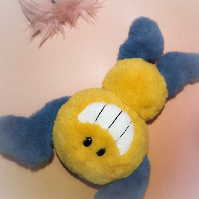 【MADE】GIGGLE DOLL