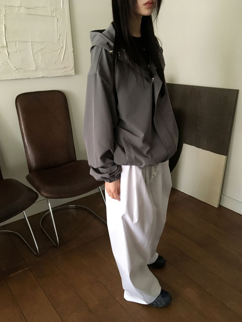 Beaton Goffcore String Boxy Windbreaker