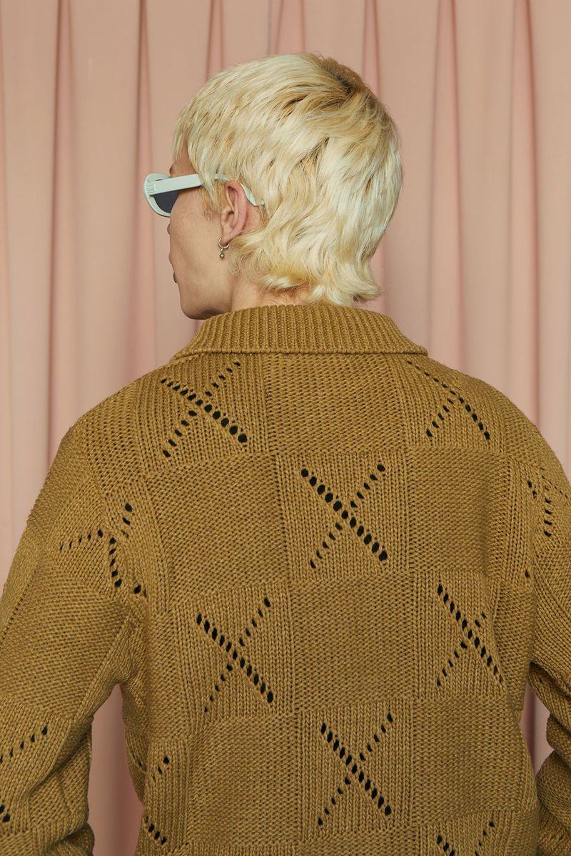 BUTTON ARGYLE KNIT JACKET / OLIVE